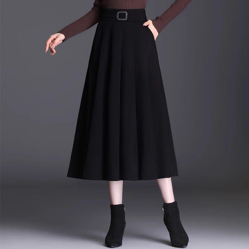 Autumn/Winter High-Waist A-Line Wool Skirt for Middle-Aged Women - Slimming Wide-Hem Pleated Skirt
