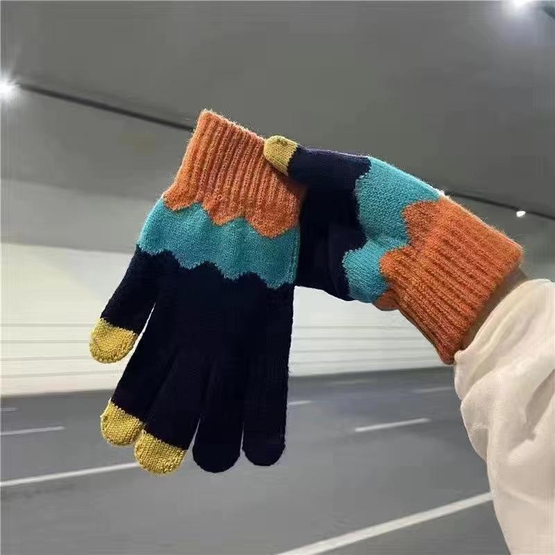 Winter velvet thickened cotton warm windproof cold knitted wool cute touch screen gloves female winter lady five fingers
