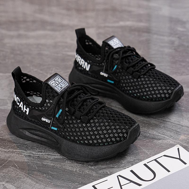 Fashion The 2025 Summer New Womens Shoes Casual Shoes and Sports Shoes Are Breathable and Comfortable Soft Soled Shoes