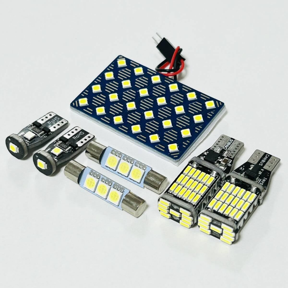 

AmeCanJapan SKE SK5 Forester D Type F Type Subaru LED Room Lamp Back Lamp білий