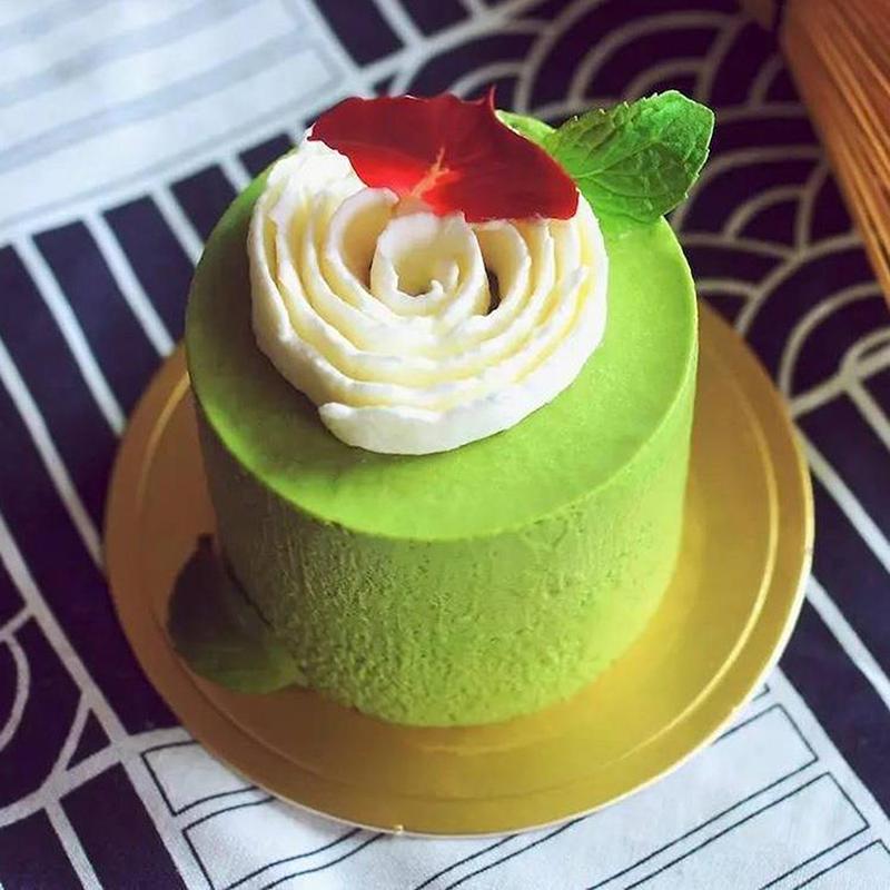 100 ცალი 8/9 სმ ოქროსფერი ტორტის ძირი ერთჯერადი მრგვალი მუსის დესერტის დაფა საკვები ქაღალდის საგები ტორტის საჩვენებელი ლანგარი საცხობი აქსესუარები ინსტრუმენტები