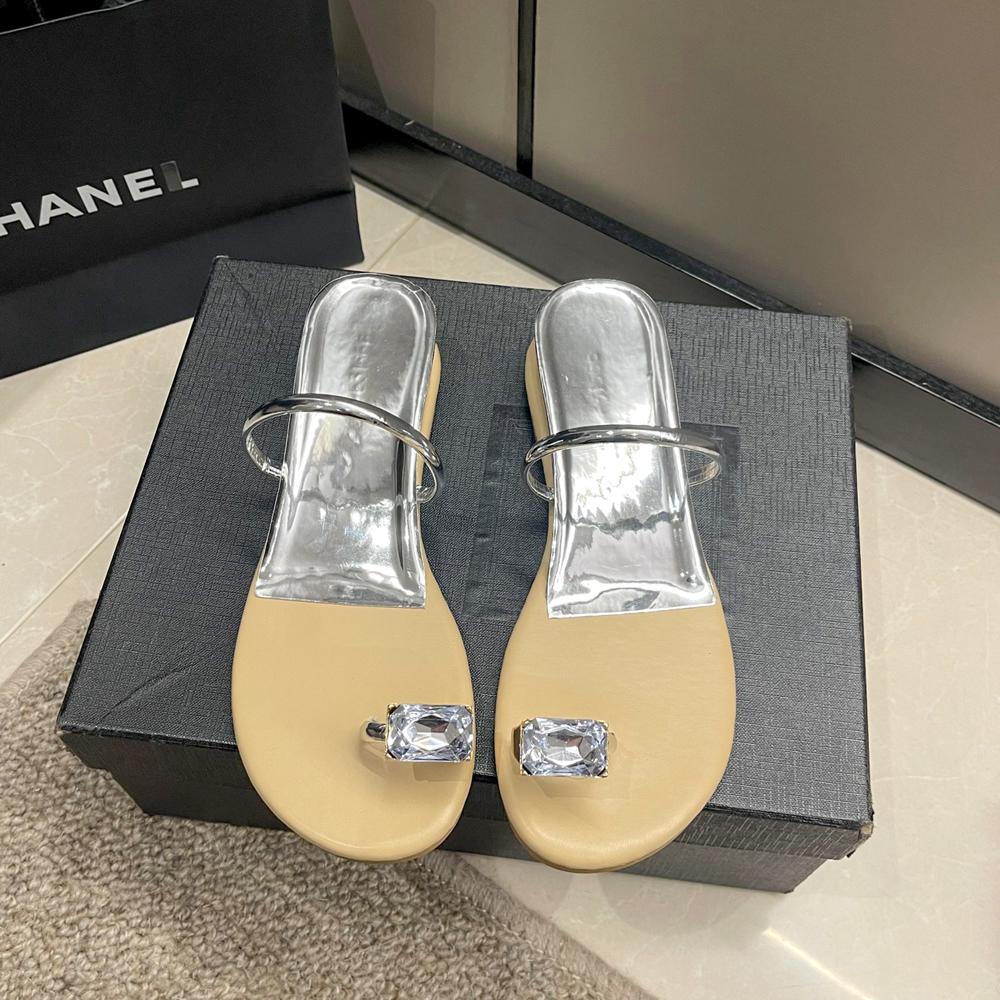 

Slippers Women Crystal Luxury Flats Shoes Summer Sandals New 2025 Fashion Flip Flops Designer Slingabck Dress Beach Slides Mujer 35 срібний