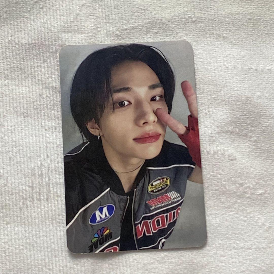 

[USED] StrayKids Limited Edition Hyunjin 2nd Week Raku STAR Trading Card