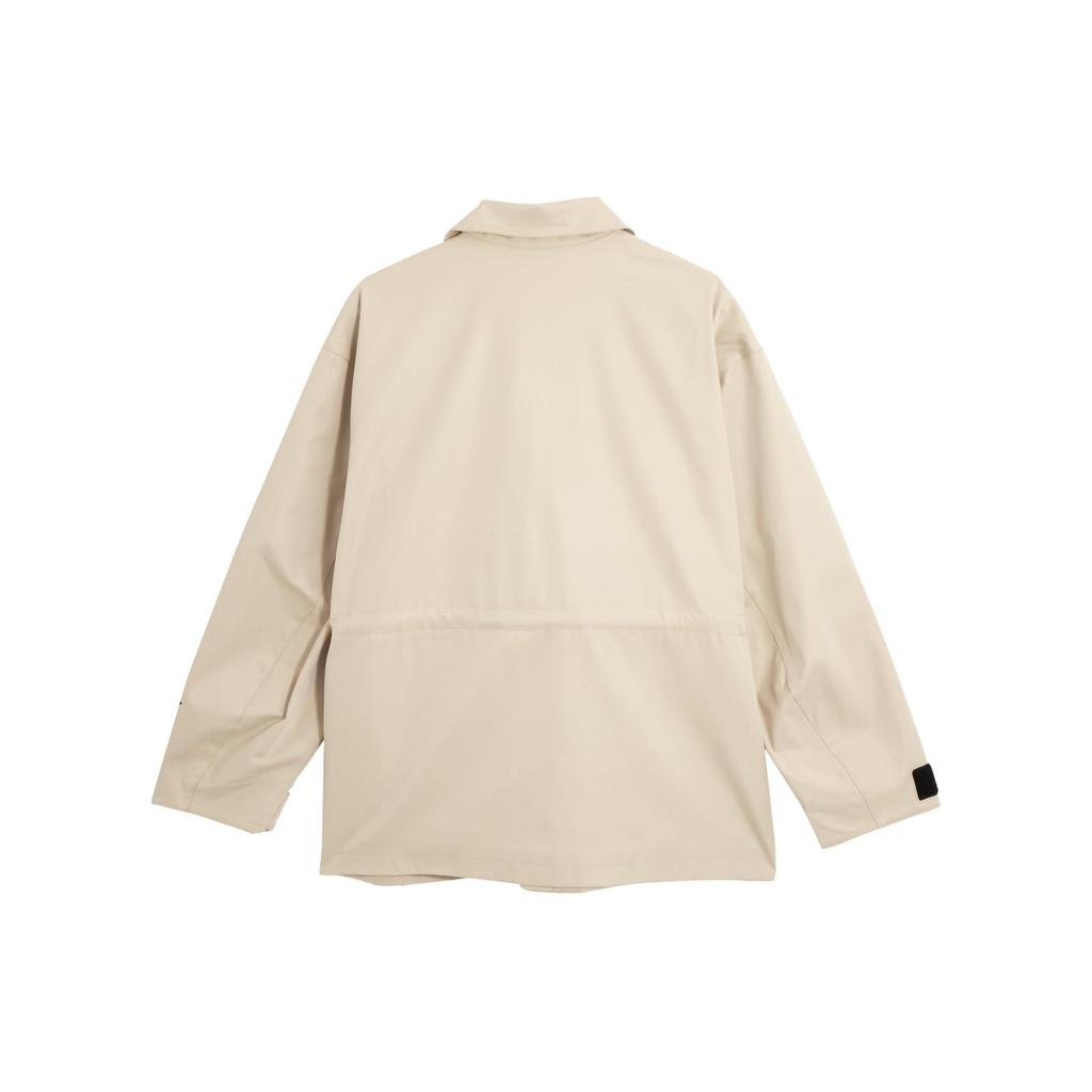 Puma Chaqueta de Trabajo de Color Sólido con Diseño Simple Multibolsillo y Logotipo Estampado Chaquetas para Hombre Blanco Roto 621663-88