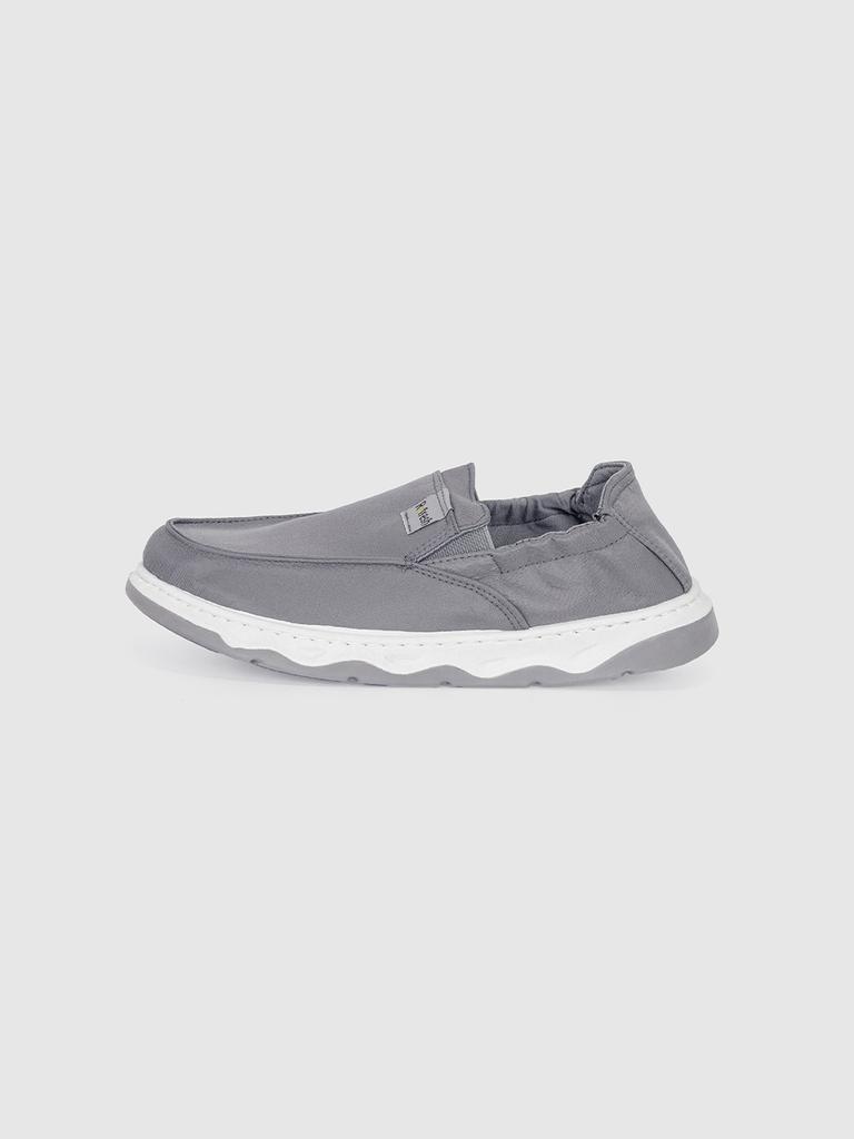 Bsqt By Classy Go28 Deansville Stretch Slip-Ons