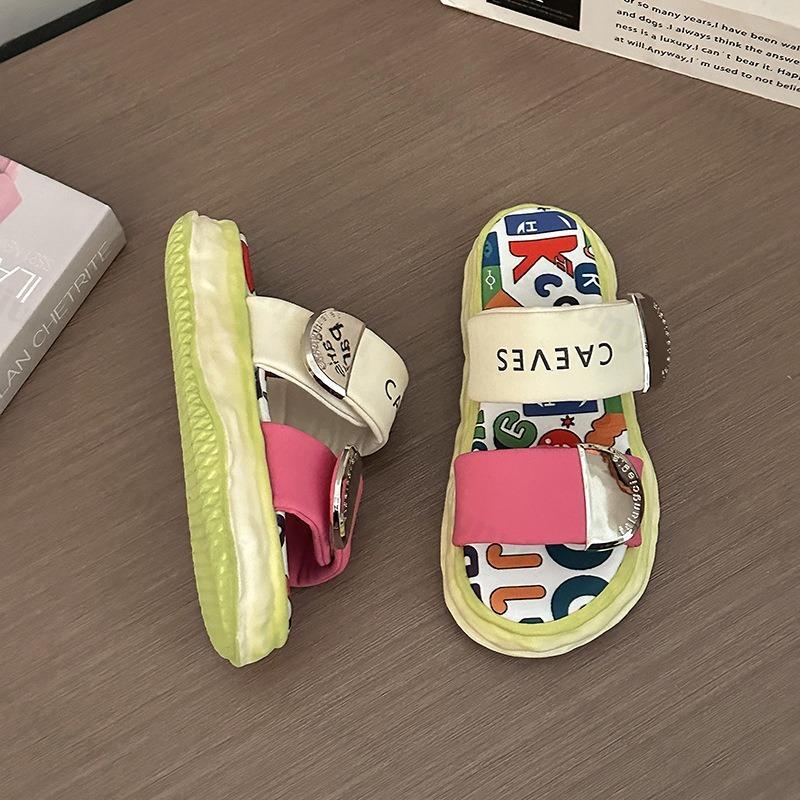 Summer Women Slippers Colorful Candy Thick Sole Slippers 2026 New Outdoor Beach Sandals Slides Women Platform Graffiti Shoes