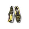 SpongeBob SquarePants x Vans Old Skool co-branded unisex trendy versatile low-top skate shoes black and yellow VN0A5FCAZAU
