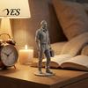Gratfreie Glatte Linien Modell Schreibtisch Geschäftsmann Statue, 3D Gedruckte Büro Dekoration für Männer, Platzsparende Executive Figur mit Aktentasche, Motivierend