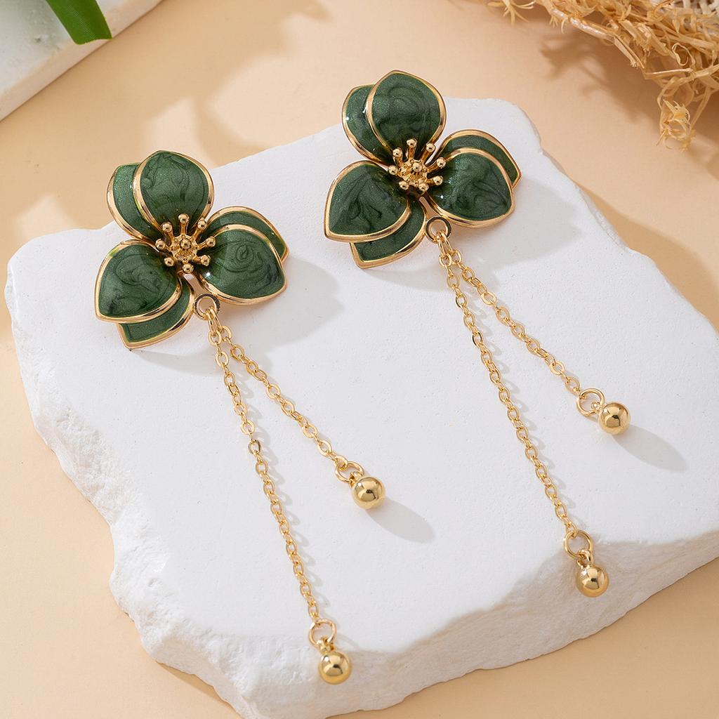 Kadın Takıları İçin Moda Sallantılı Küpeler