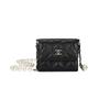 22P Damen Diamond Quilted Lammleder Klapptasche, Faux Perlen & Goldene Kettenriemen, Goldfarbener Verschluss, Umhängetasche mit Münzbörse Schwarz