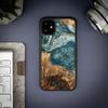 Bewood Unique iPhone 11 Case - Planets - Earth