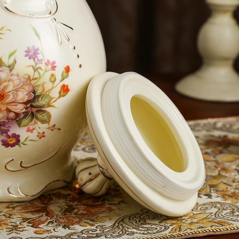 European-style Ceramic Sealed Candy Jar Coarse Grain Storage Cans with Lids Tea Cans Home Kitchen Storage Decoration Kimchi Jar