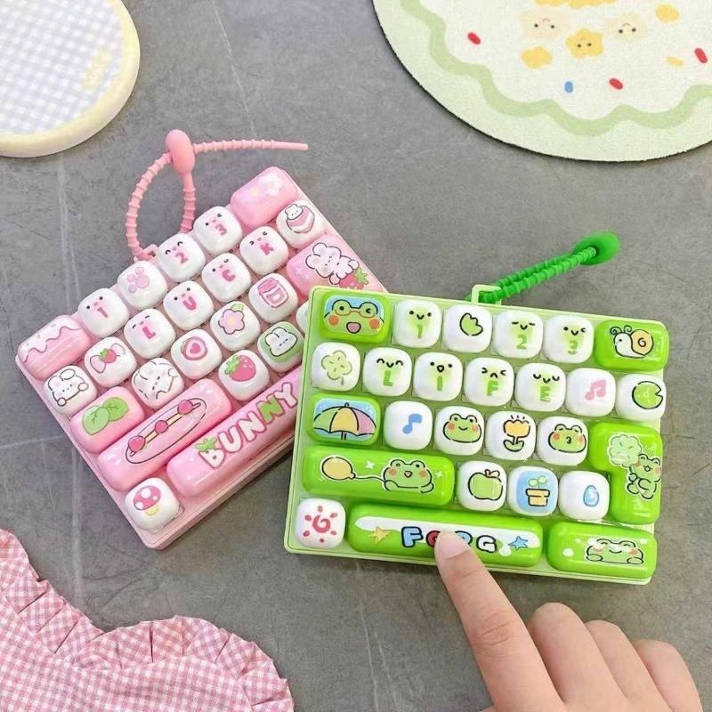 Animal Diary 26 Keys Mini Fidget Keyboard Keychain Finger Press Stress Relief Portable Bag Pendant Kids Student Pocket Toy Gift
