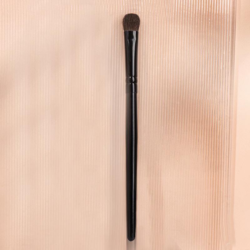 Pony Hair Eyeshadow Blending Brush - Animal Hair Makeup Tool
