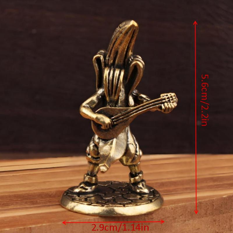 Pirinç Anime Muz Gitar Çalar Figürin Vintage El Yapımı Pirinç Samuray Muz Erkek İçin Heykeller Ev Ofis Koleksiyonluk Dekor