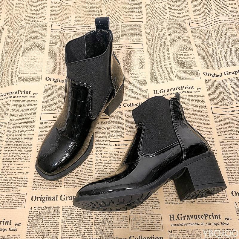 Fashion Autumn Winter New Collection Women Round Toe Low Heel Boots Black Simple comfortable versatile Ankle Boots Non-slip Shoes