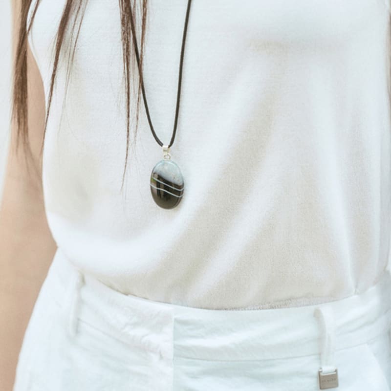 RE RHEE BLACK ONYX SILK CHAIN NECKLAC