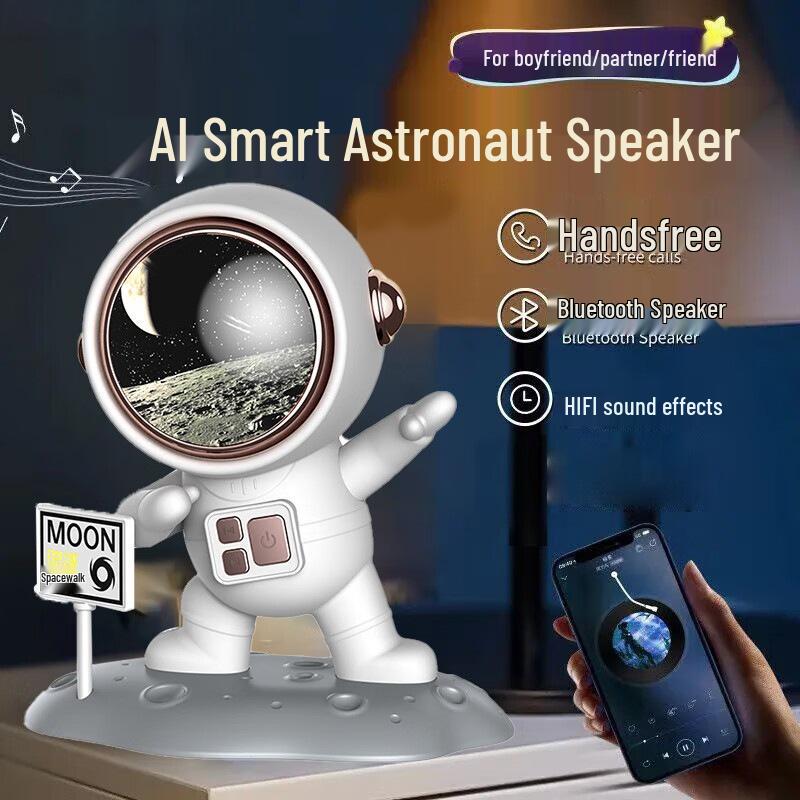 High-Value Astronaut Bluetooth Speaker: Desktop Decoration Valentine's Gift for Boyfriend