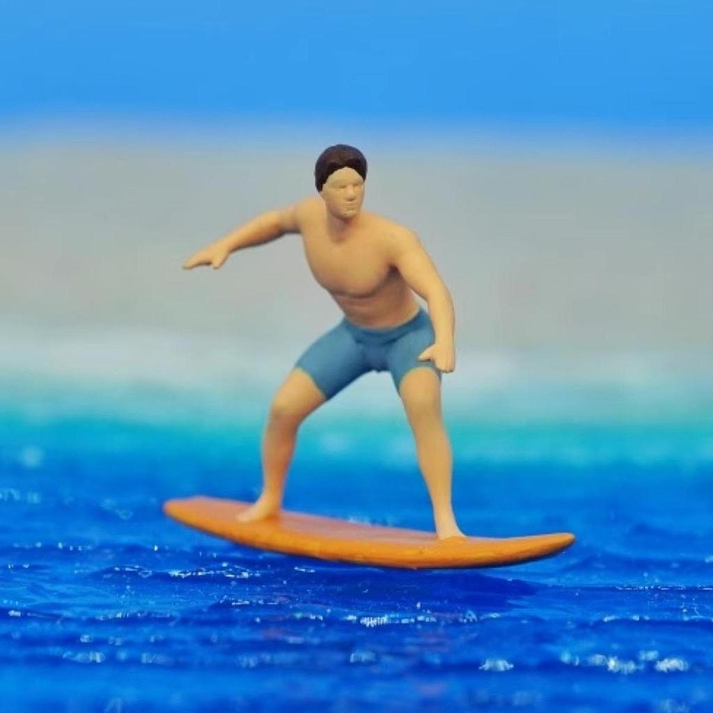 1/64 Miniature Surfing Figure Scene Figurine Decorative Painted Sports Theme Collectibles