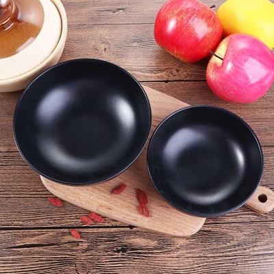 Vaisselle de table – Assiettes et plats de service