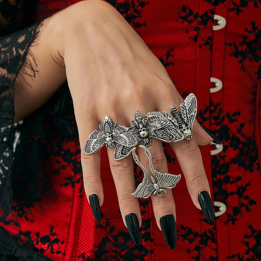 Salircon 4Pcs/set Goth Creative Butterfly Moth Skull Opening Ring Women Punk Joint Ring Halloween Trend Jewelry Accessories Gift