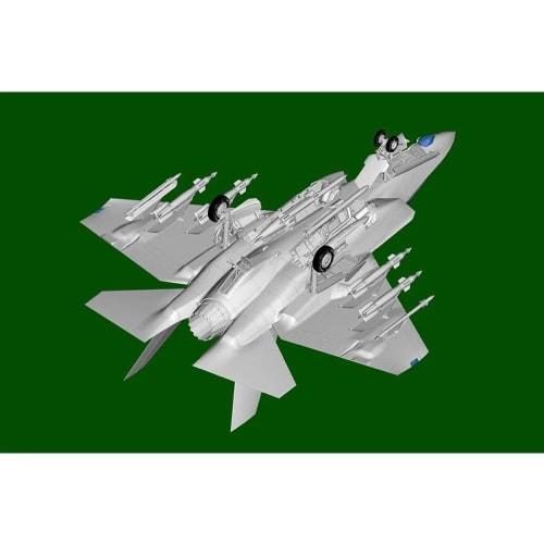 INTERALLIED Trumpeter 1/32 scale US Navy F-35C Lightning plastic model kit, model 03230, molded color