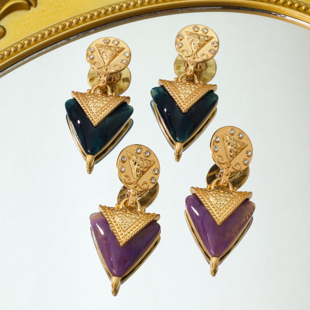 Medieval Palace Style Triangular Jelly Earrings Vintage Niche Temperament Gold-plated