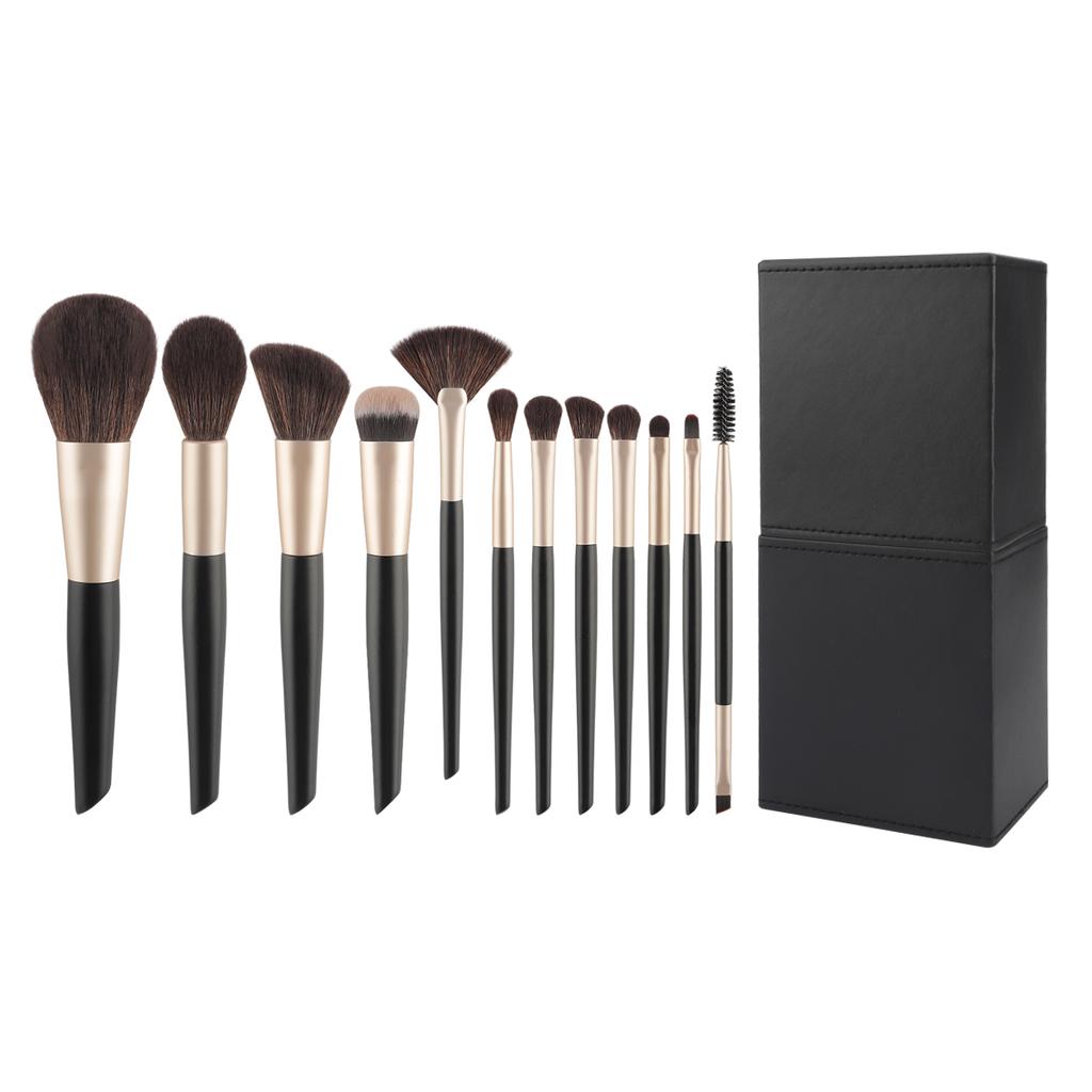 High-grade Black Gold 12pcs Makeup Brush Set Soft Loose Powder Brush Angled Grooming Brush Blush Brush Foundation Eyeshadow