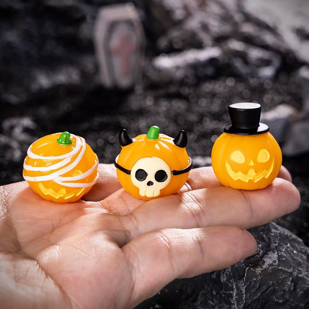 10pcs Multicolor Miniature Candle Figurine Halloween Resin Cartoon Pumpkin Statue Car Decoration Ghost Castle Desktop Knick-knac