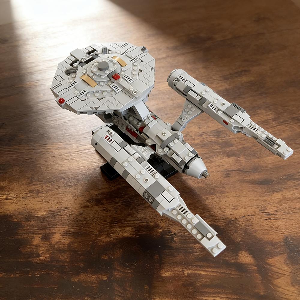 Moc Shop Buliding Blocks Alternate Model Spaceship Midi-Scale USS Enterprise  Construction DIY Assembly Toys Gifts