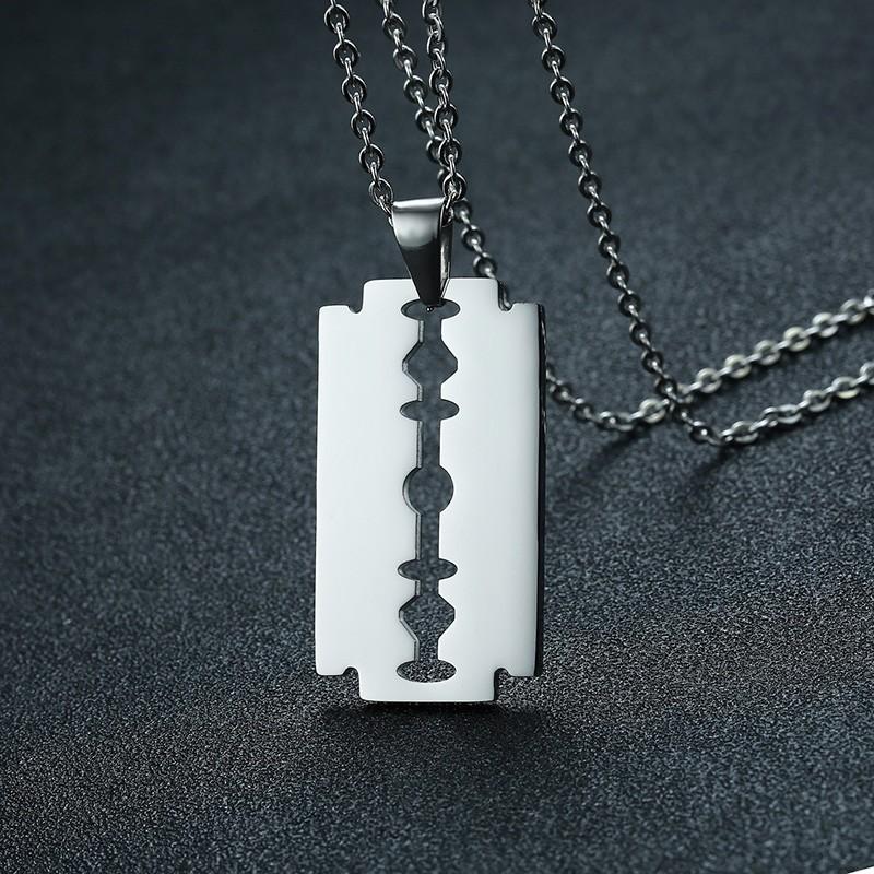 Stilvoller Doppelkanten-Rasierklingen-Anhänger für Herren Halskette Edelstahl Lässiger Herrenhalsband Geschenke Mit 20"/24" Kette
