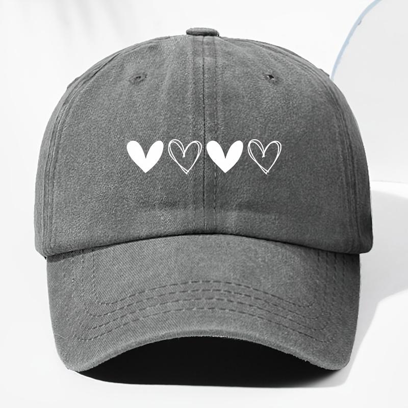Unisex retro baseball cap with heart-shaped pattern for outdoor sun protection, suitable for truck drivers all year round.