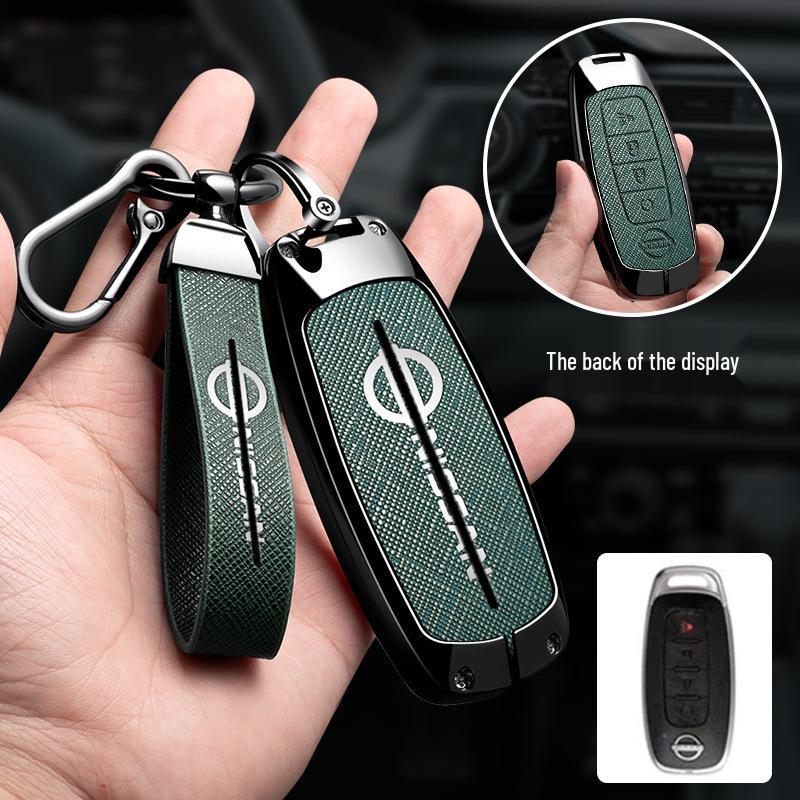 Metal Keychain Cover for Nissan Qashqai, X-Trail, Tiida, Kicks, Murano, Sylphy, Terra