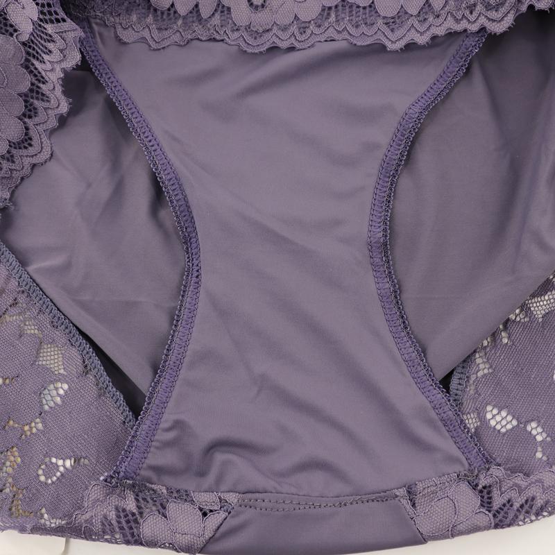 Women Plus Size Panties Sexy Lace Comfortable and Breathable Middle Waist Lingerie 3Xl - 5Xl - T020