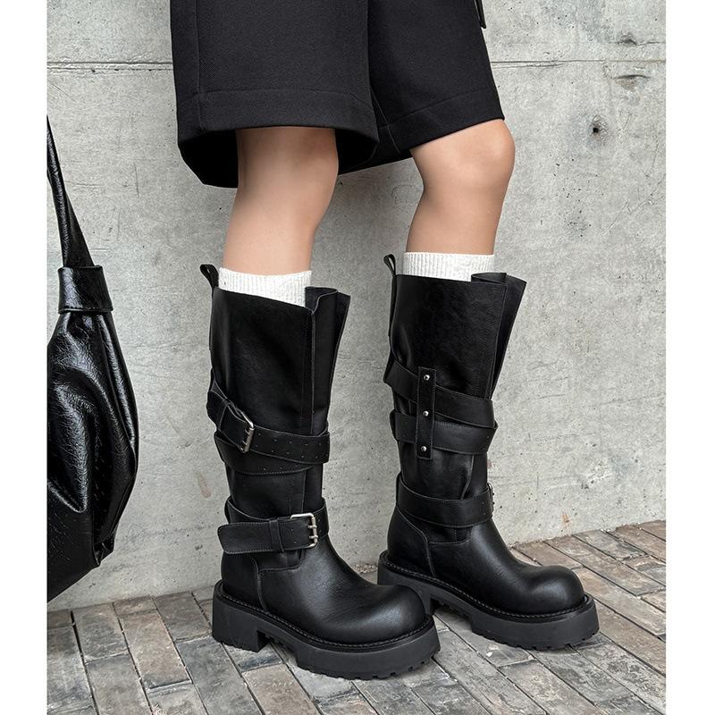2025 Autumn and Winter New Maillard Retro Knight Boots Women's Versatile Thick-soled Stacking Boots Round Head Belt Buckle Boots