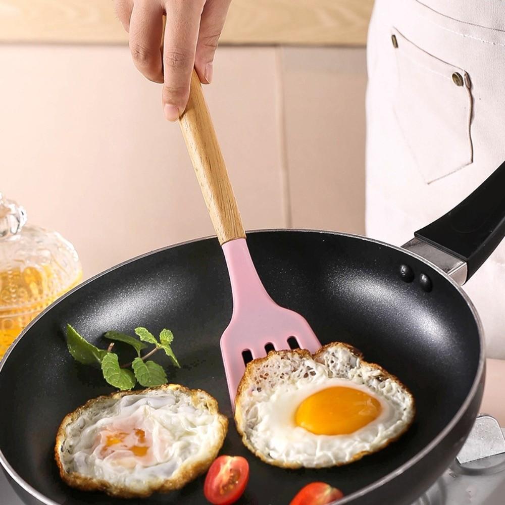 12Pcs /set Silicone Material Kitchen Utensil Set Multi-Purpose Tools Heat Resistant Silicone Spatula Set Non-Stick Design