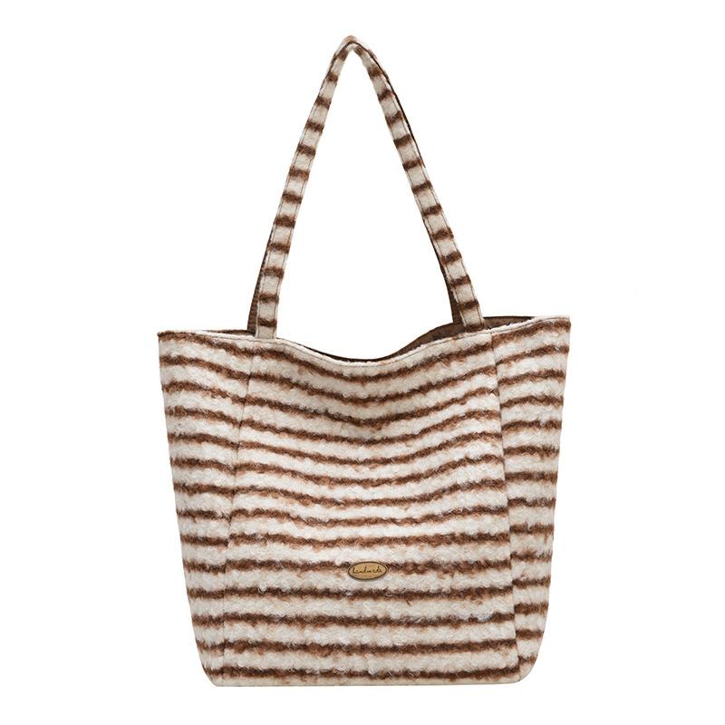 New Autumn Winter Fluffy Tote Crossbody Bag Fashi Plaid Textured Casual Shoulder Bag Large Capacity Casual Simple Storage Bag