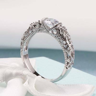 Vogue Love Wedding Ring Vintage Engagement Women Jewelry Gifts Zircon Bridal Delicated Graceful 1PC Fashion
