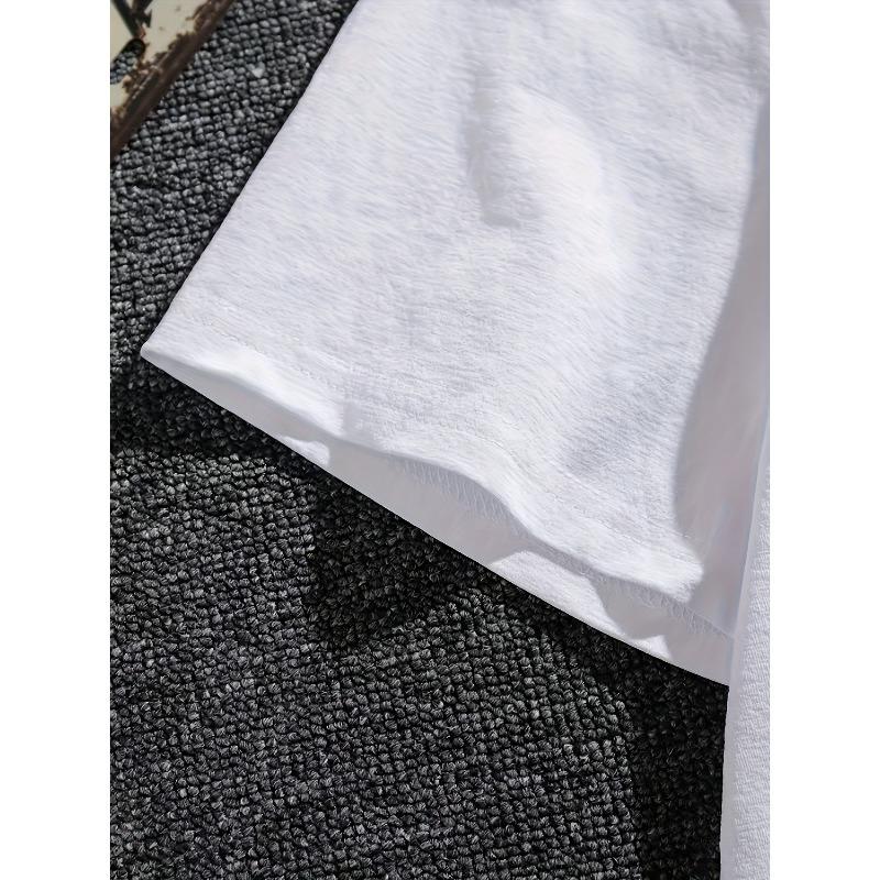Europäische Größe Damen Freizeit Sommer T-Shirt mit Elegantem Blau-Goldenen Blumenmuster - Kurzarm, Rundhalsausschnitt, Leichte Polyester-Mischung