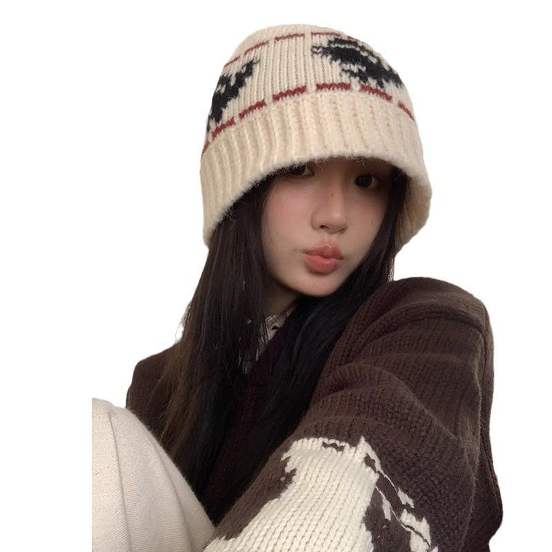 A Winter Korean Style Versatile Knitted Cap for Women A Small Woolen Bucket Cap That Shows Off The Face  and A Thickened Cold Proof and Warm Hat