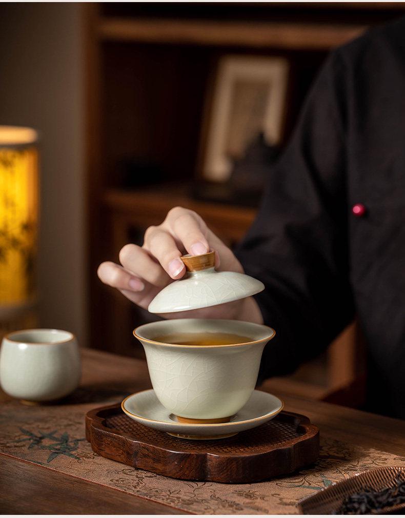 High-End Large Ru Kiln Ceramic Gongfu Tea Set: Three-Piece Lid, Bowl, and Cup.
