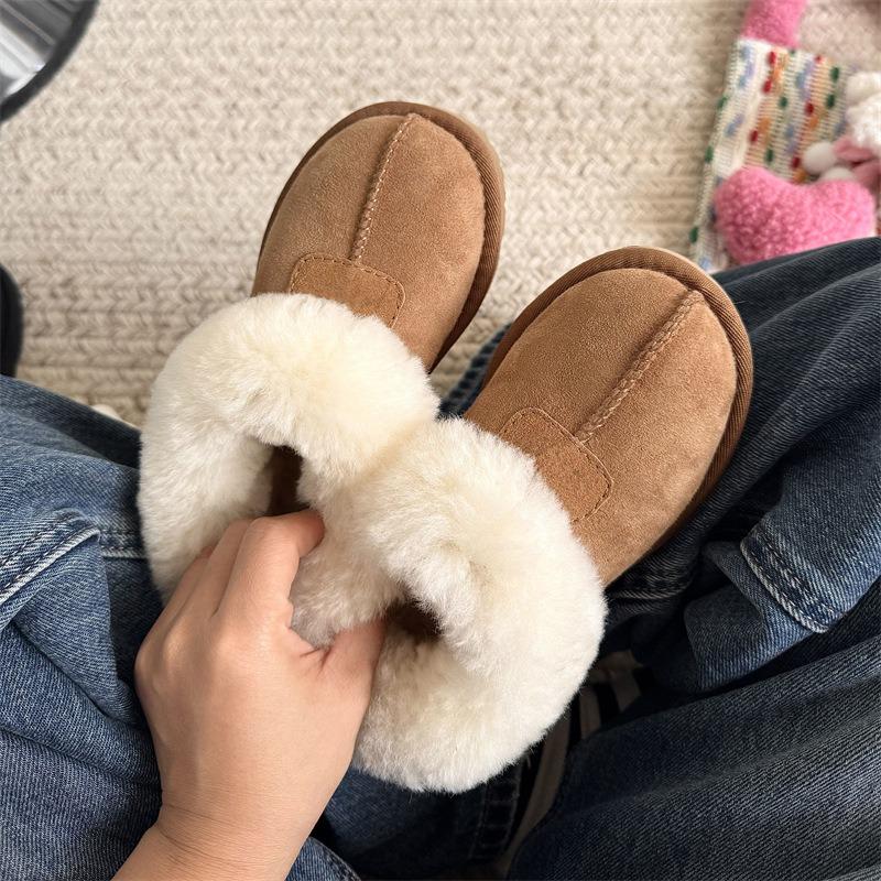 Children's Snow Boots Girls' New Sheepskin and Fur Integrated Turning Mouth Piled Thickened Warm Cotton Shoes Winter Shoes
