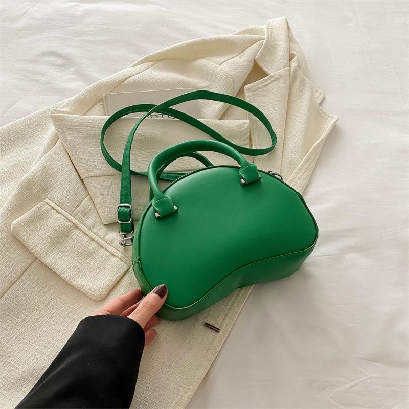 

Корейская версия сумки для боулинга для женщин, новая модная маленькая квадратная сумка, модная сумка через плечо цвета конфет, трендовая