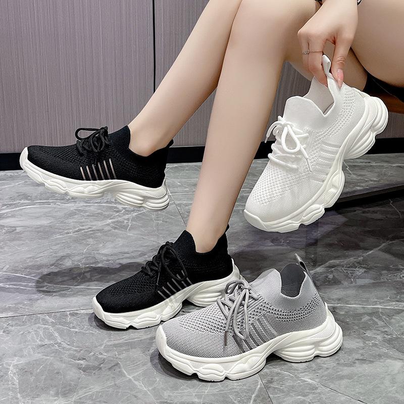 Summer new sports and leisure shoes mesh breathable low-top thick-soled non-slip heightening lace-up shock-absorbing single shoes