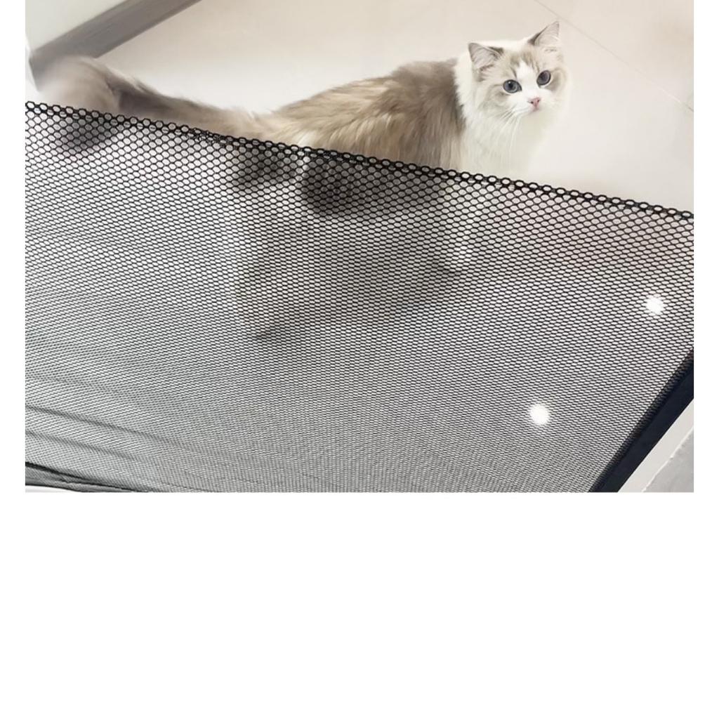 Automatic Retractable Pet Fence, Dog and Cat Fence, Indoor Staircase and Aisle Isolation Net, No Drilling Safety Net Fence