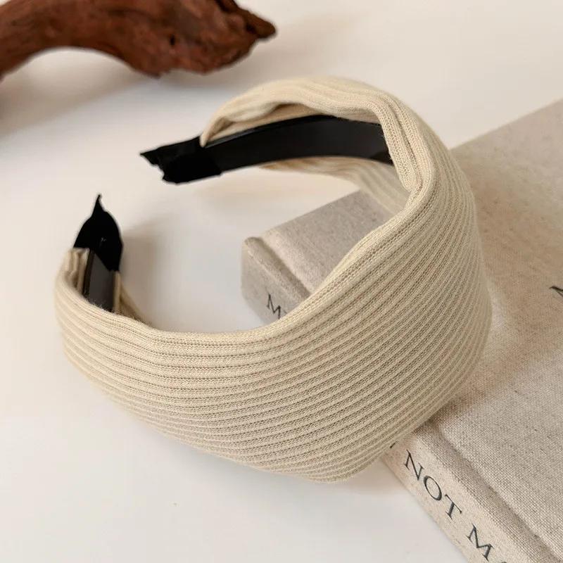 Sweet And Cool Elegant Knitted headband For Women Makeup Headband Wide Brim Headband Hair Accessories