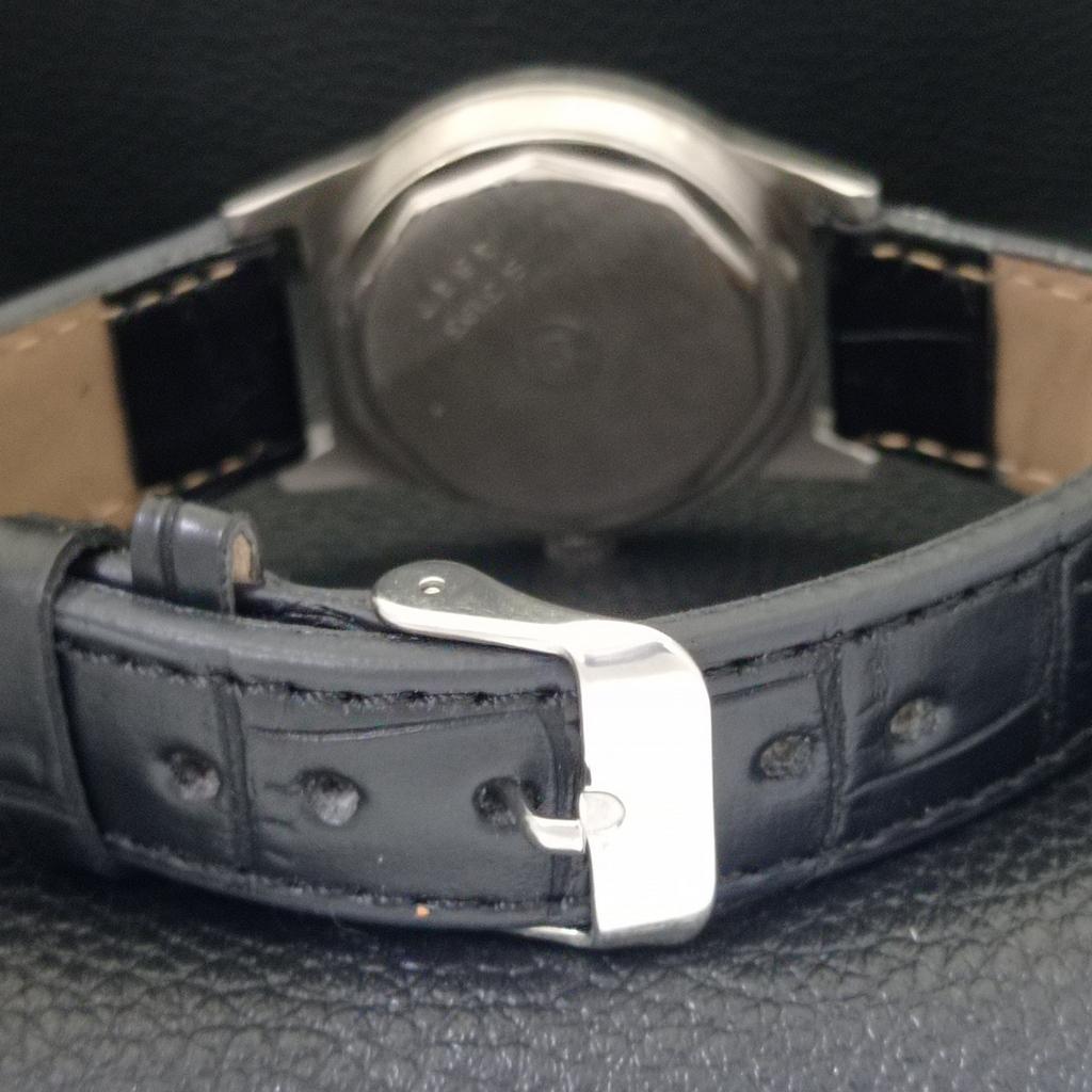 WEST END WATCH CO VINTAGE ŠVAJČIARSKE NÁVODNÉ HODINKY PRE CHLAPCA ČIERNY CIFERNÍK a701969-1