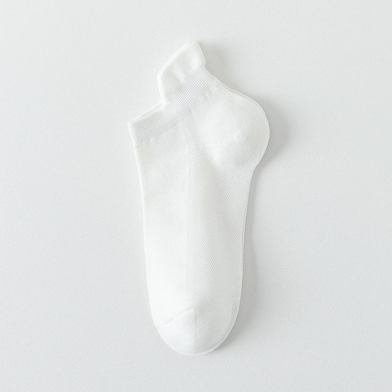 Women's Summer Thin Style Wicking Sweat Shallow Mouth Mesh Breathable Invisible Non Slip Heel Socks