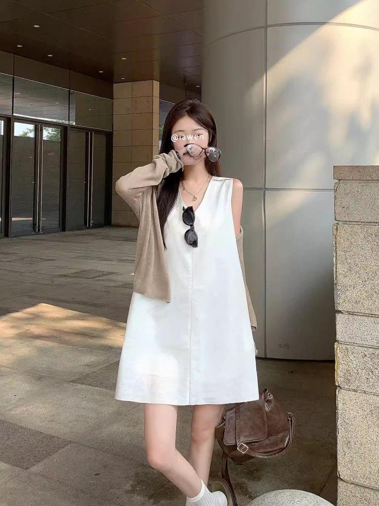 Women's V-Neck Sleeveless Summer Dress - Solid Color, Loose Fit, Short Skirt, Slimming, Fashionable & Elegant