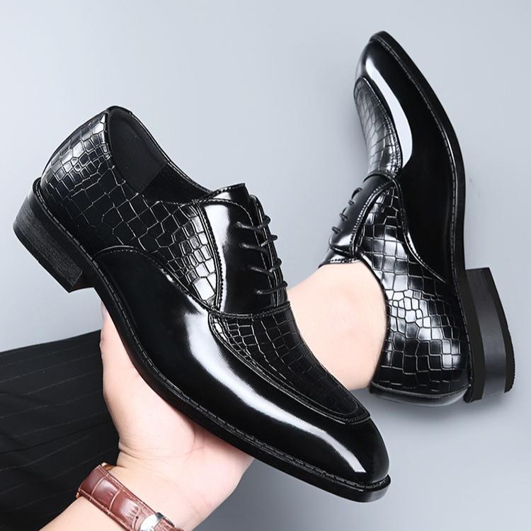 Wedding Shoes for Men Engraved Large Size Trendy Man Shoes Business Casual Men's Leather Shoes Large Size 47